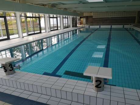 Ambiance tes vacances été - jeux au parc et piscine