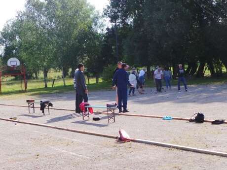 Concours de pétanque amateur et démonstration de peinture Concours de pétanque amateur et démonstration de peinture