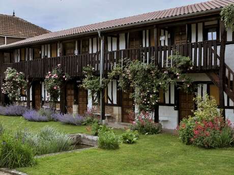 Hôtel "La Bocagère" - Auberge à la campagne