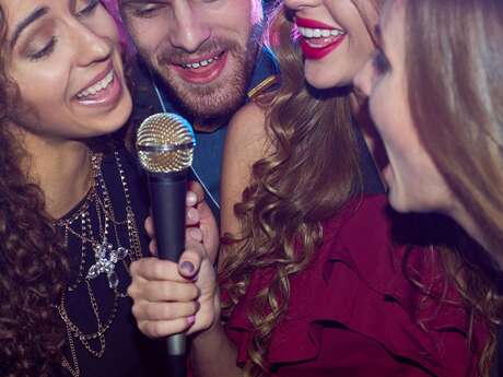 Karaoké au Casino JOA