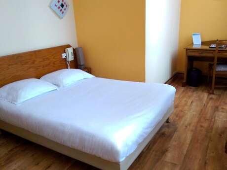 Brit Hotel Notre-Dame