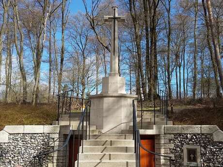 Guards grave cemetery - Villers-Cotterêts