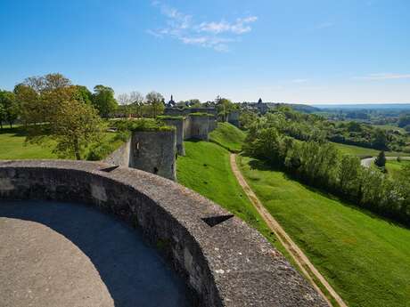 Boucle (108 km) depuis Monampteuil aux portes de Soissons : une aventure bucolique et culturelle