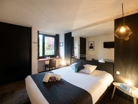 Logis Hôtel Restaurant des Acacias Lille Neuville-en-Ferrain