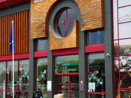 Panique à la Maison du Tourisme