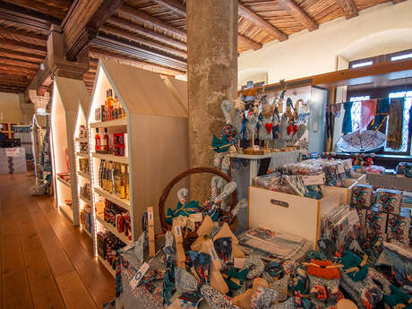 Christmas fabrics boutique