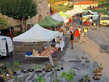 Marché à Saint Genest Sur Roselle