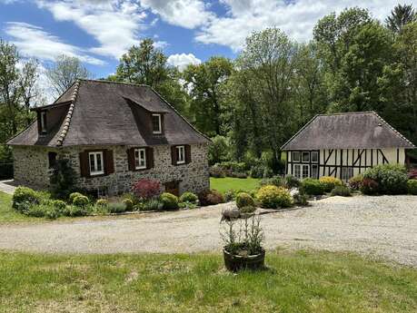 Le Moulin Le Moulin