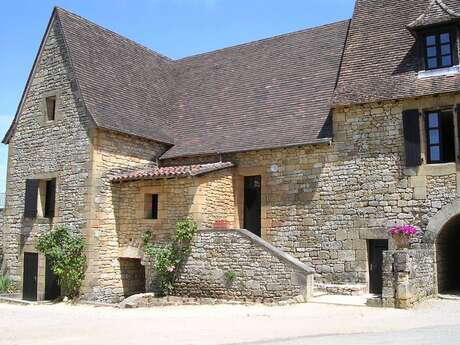 Cap Sireuil Village- Association