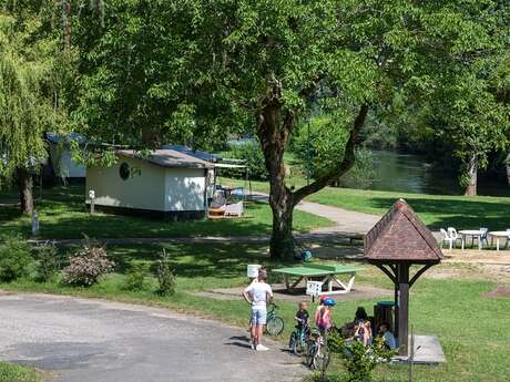 Les étapes André Trigano, Les rives de la Dordogne