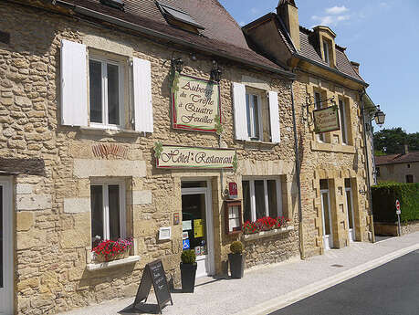 Hôtel Restaurant Le Trèfle à 4 Feuilles