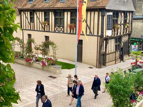 Visite commentée de la Cité des Stuarts
