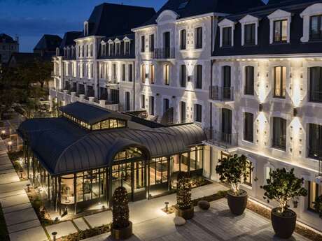 Le Grand Hôtel de Courtoisville