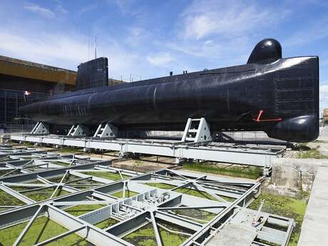 Le Sous-marin Flore-S645 et son Musée