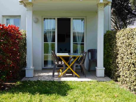 Bel appartement au port du Crouesty avec piscine, proche plage, commerces et restaurants