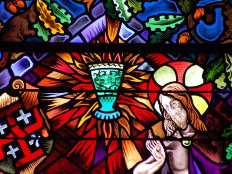 Église de Tréhorenteuc dite "du Graal"