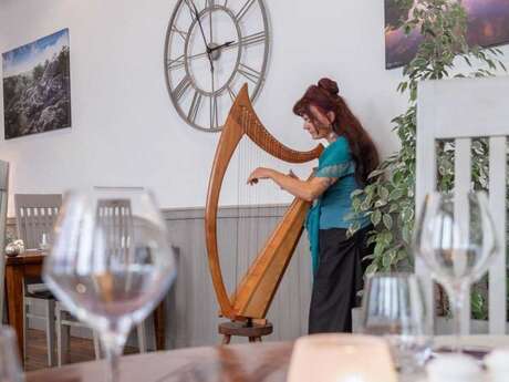 Dîner et Concert de harpe celtique avec Lawena au Relais de Brocéliande