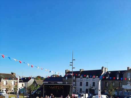 Concert de musiques et danses bretonnes - Kenleur Tour