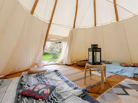 Le Val Insolite - Tipi du Val sans Retour