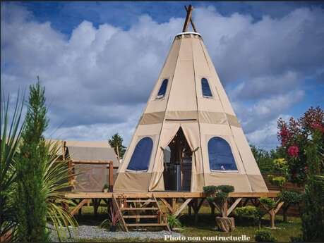 La tente Tipi du Domaine du Roc