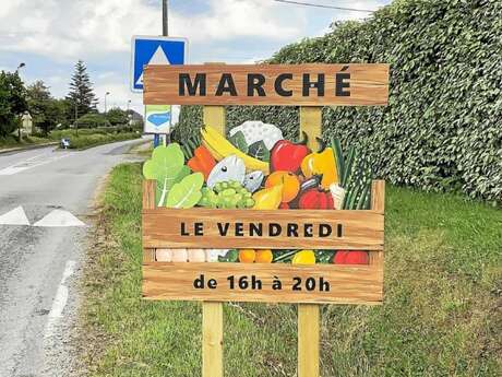 Marché de Lanvéoc