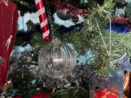 Atelier mettez votre souffle dans votre boule de Noël !