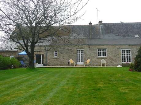 Chez Bernard et Marie-Thérèse Elain
