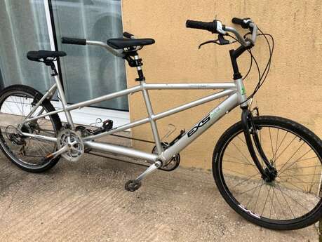 L'étape Josselinaise - Location de vélos et voitures à pédale L'étape Josselinaise - Location de vélos et voitures à pédale