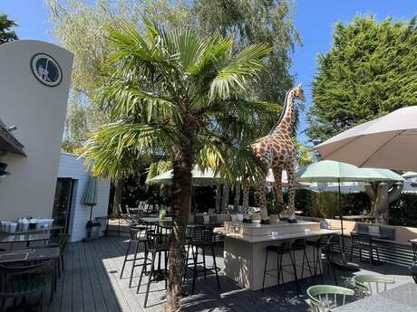 Bar La Girafe qui boite