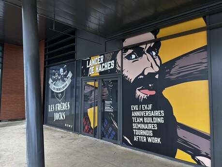 Les Frères Jacks - Lancer de haches