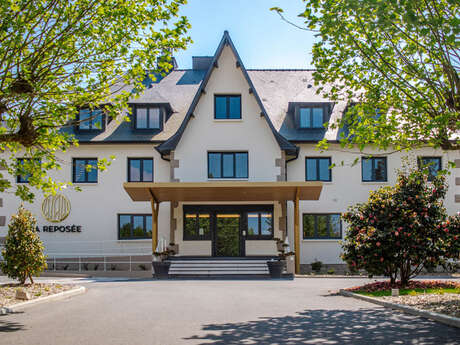 Hôtel - restaurant du Domaine de la Reposée