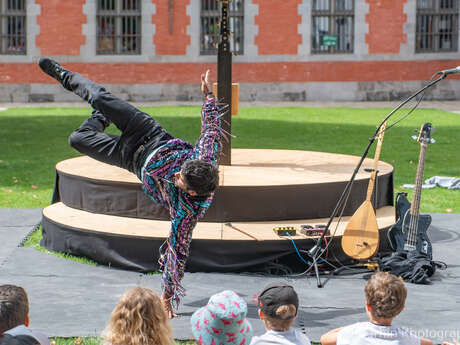 NEWROZ, Compagnie La Meute - Concert-cirque