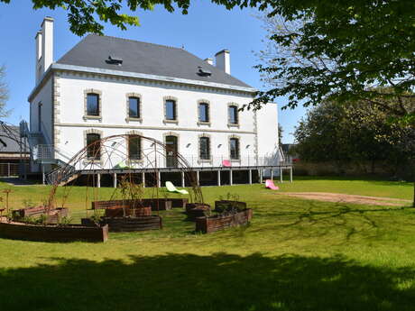 Pôle culturel les Imaginaires - avril