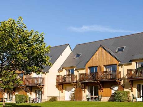 Lagrange Vacances - Résidence Les Roches Douvres