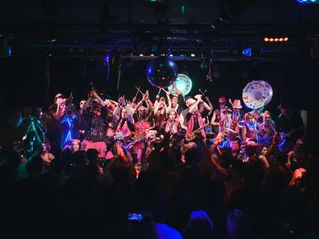 Fanfare Simili Cuivres en centre-ville