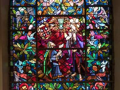 Église de Tréhorenteuc dite "du Graal"