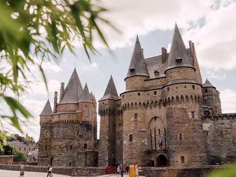 Vitré, du château des barons à la cité des marchands (groupes)
