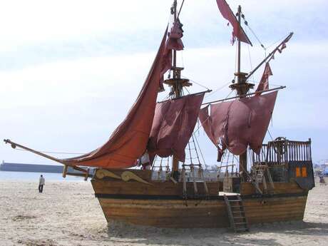 Le Bateau Pirate - Parc de Loisirs
