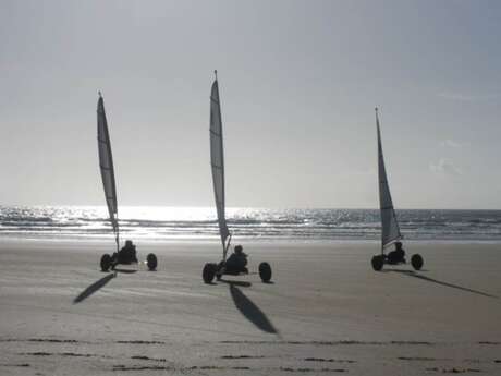 Ecole itinérante de char à voile Zef Attitud'