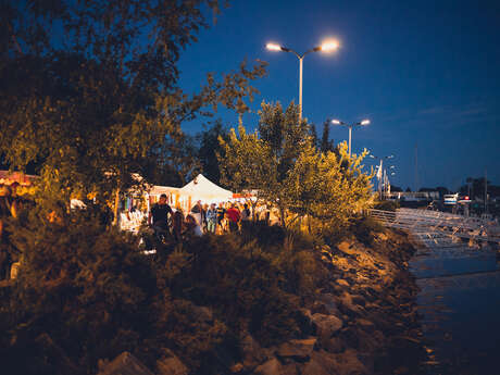 Le marché nocturne de Port-La-Forêt