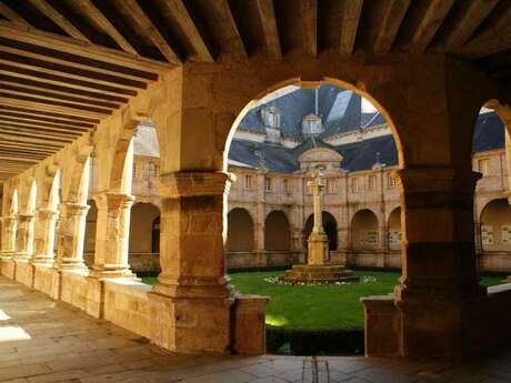 Académie de Musique et d'Arts Sacrés