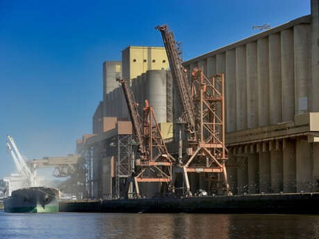 The port of Rouen by boat