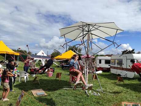 Les Grandes Retrouvailles