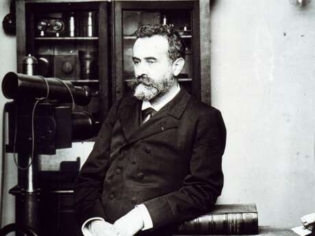 Exposition LA SCIENCE À LA POURSUITE DU CRIME. ALPHONSE BERTILLON, PIONNIER DES EXPERTS POLICIERS