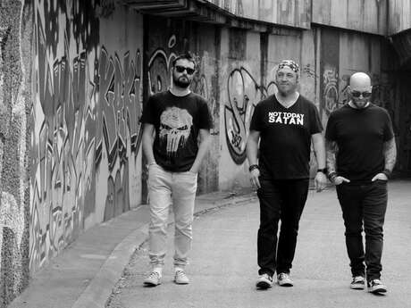 8 Me Again en concert