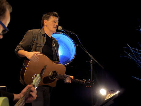 Théâtre Hélios : L'arbre bleu /Compagnie Ô'Bec