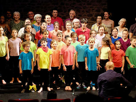Théâtre Hélios : Lumières Associations Hélios • Les Ateliers de la Plume