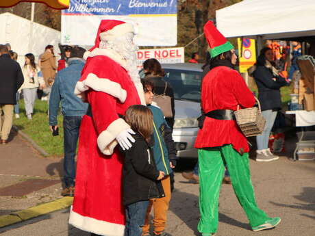 Grande arrivée du Père Noël à cheval et animations pour enfants
