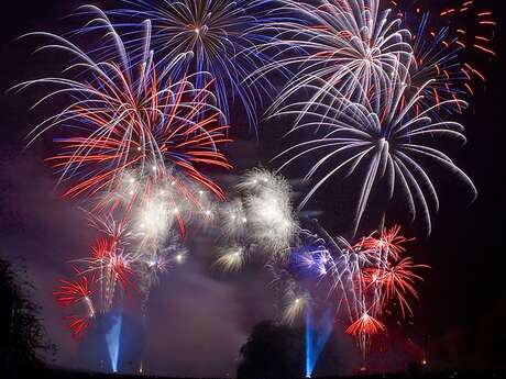 Feu d'artifice et bal des pompiers à Pierre-Buffière
