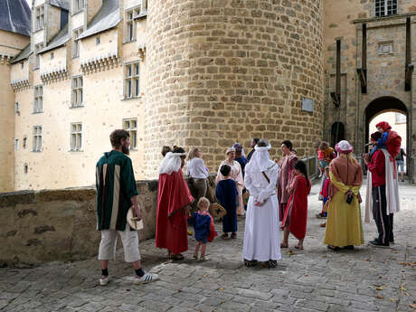 A l'assaut du château de Rochechouart